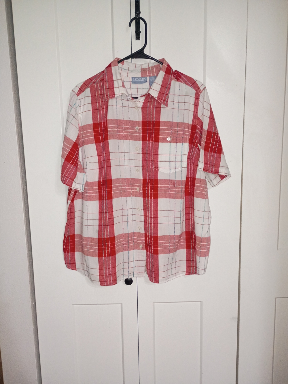 Liz & Me Red and White Plaid Short-Sleeve Button-Down Shirt